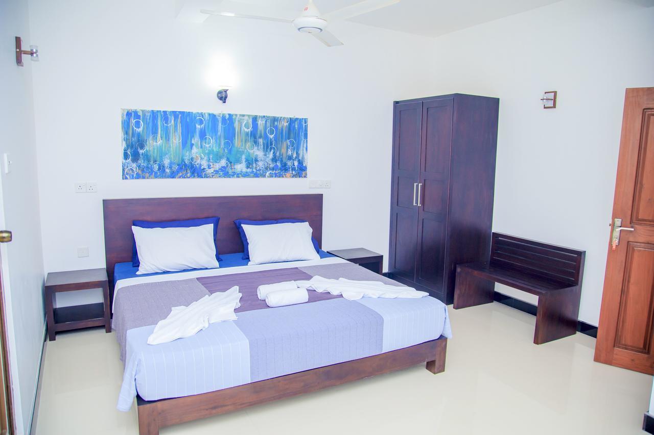 Ruki Sea Reach Hotel Kudapaduwa Buitenkant foto