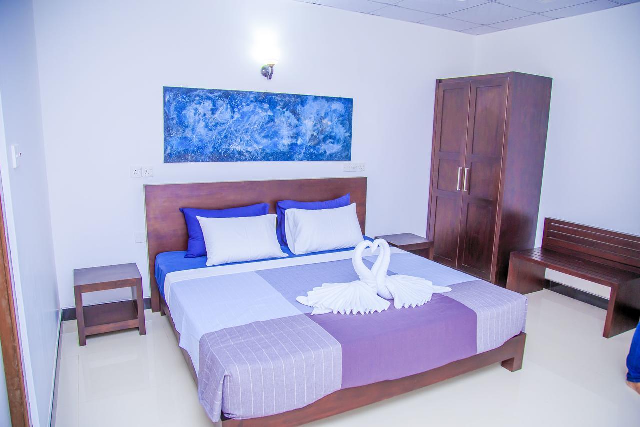 Ruki Sea Reach Hotel Kudapaduwa Buitenkant foto