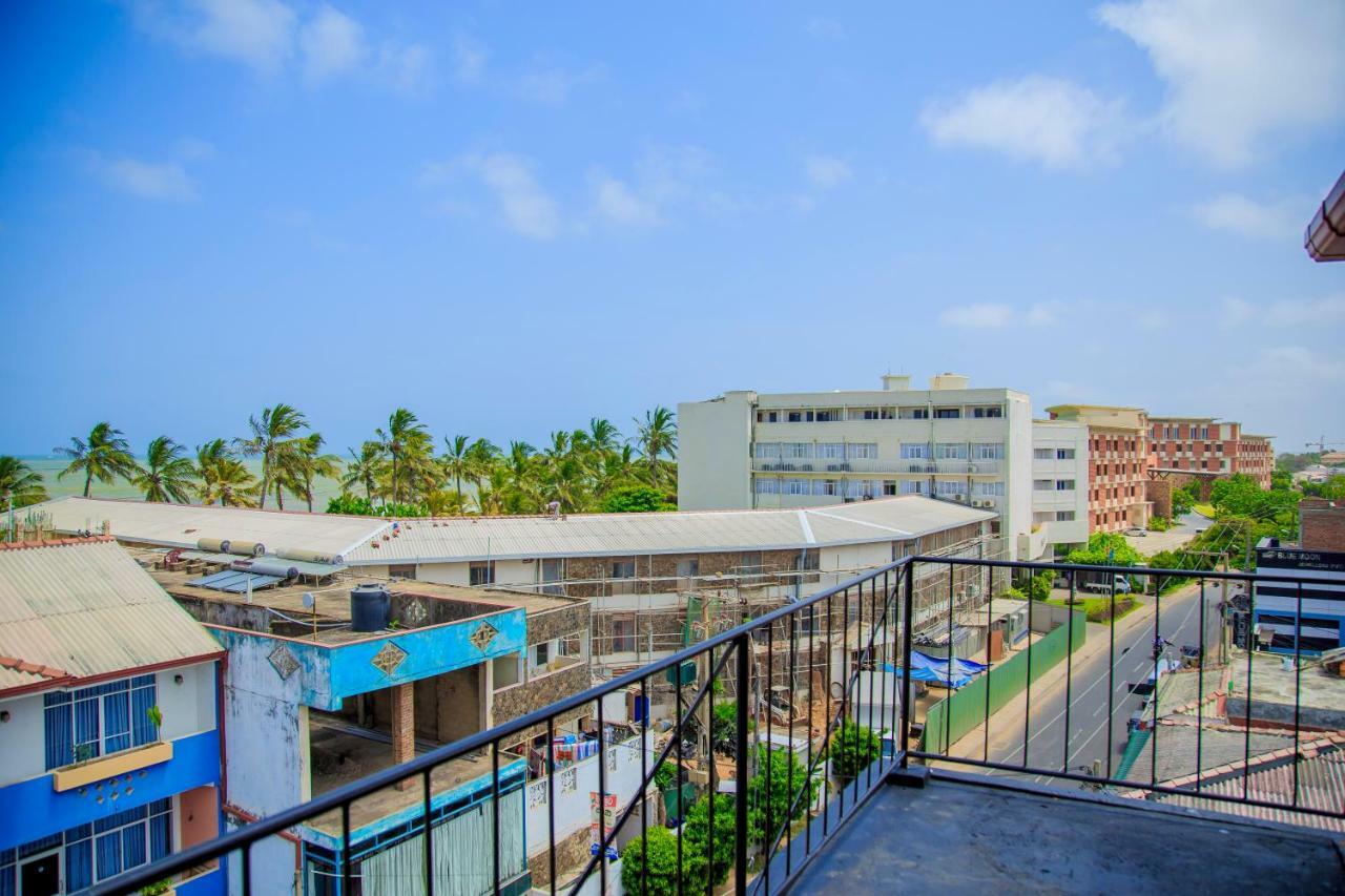 Ruki Sea Reach Hotel Kudapaduwa Buitenkant foto